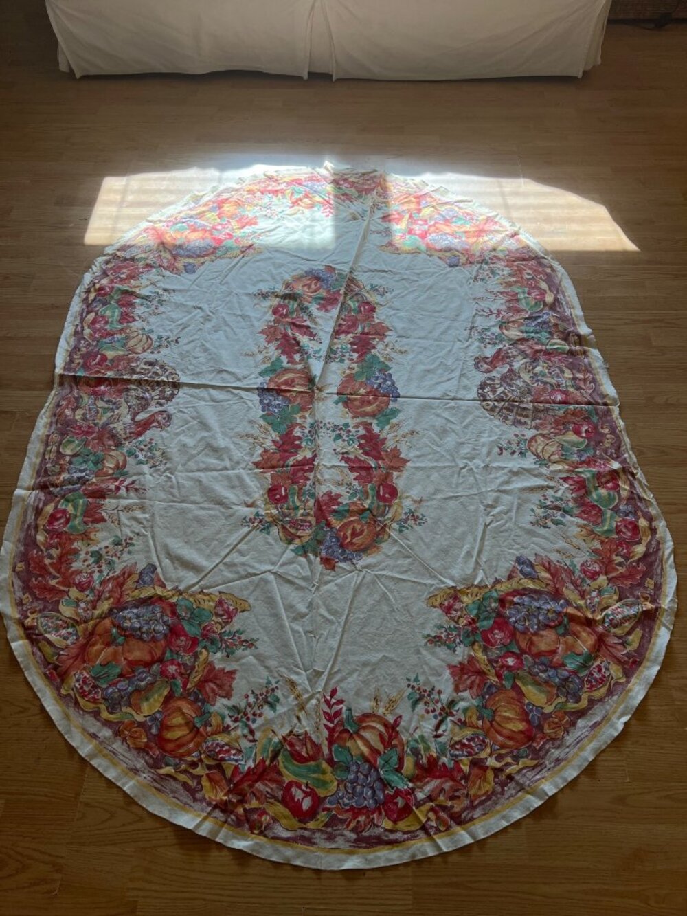 Vintage Oval Thanksgiving Tablecloth Fall Harvest Turkey Design 54"x44" Cotton